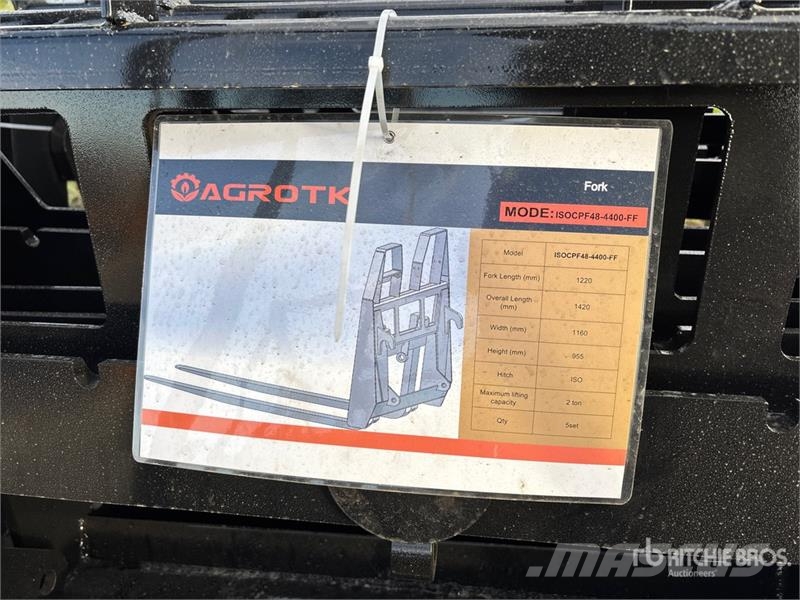Quantity of (5) AGT ISOCPF48-4400-FF 48 in 4400 l Fourche