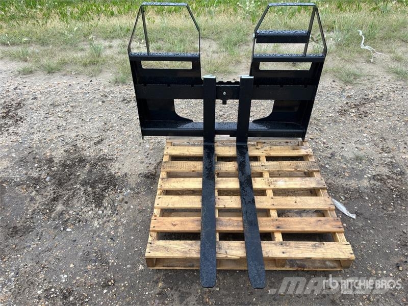  Quantity of (5)  AGT SSCPF42-2200-WFF 42 in Skid S Građevinarske viljuške