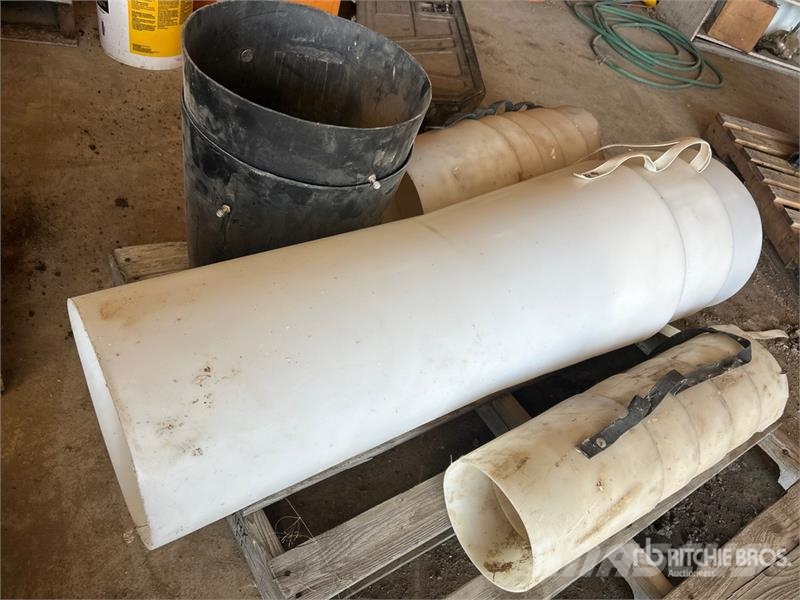 Quantity of (5) Auger Spouts & Air Seeder Hose Kiti naudoti statybos komponentai