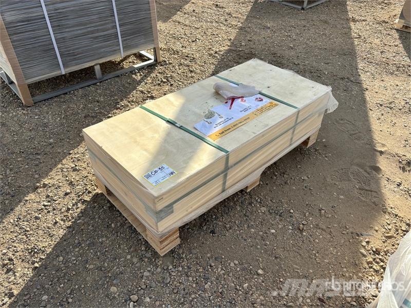  Quantity of (5)  EMC LB9200 Ratchet Binders & (10) Otros componentes