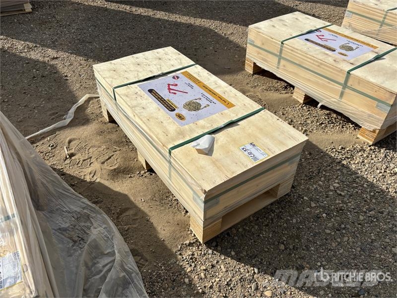 Quantity of (5) EMC LB9200 Ratchet Binders & (10) Otros componentes