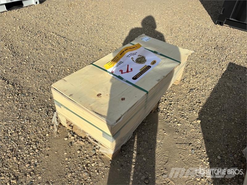  Quantity of (5)  EMC LB9200 Ratchet Binders & (10) Andre komponenter