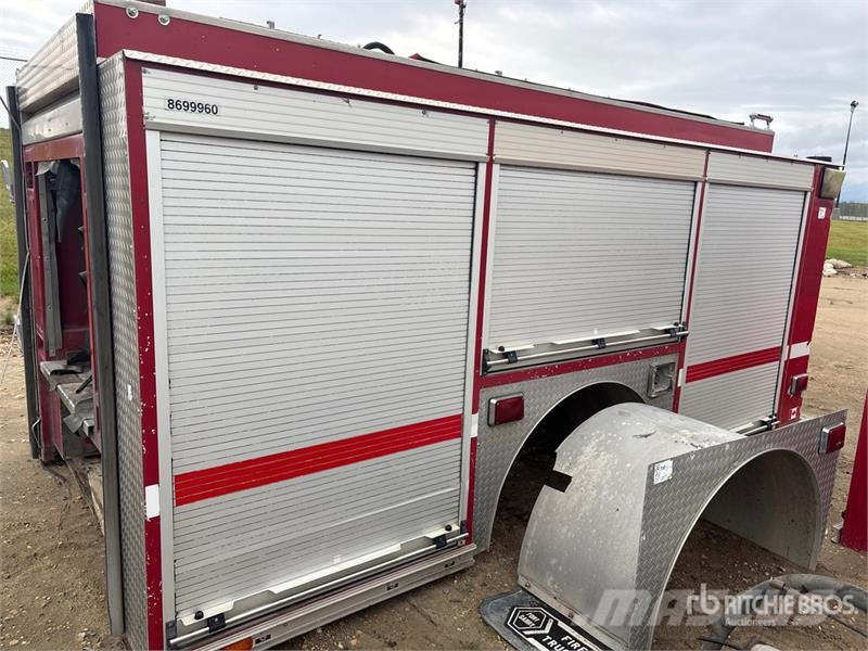 Quantity of (5) Fire Truck Parts Drugi deli