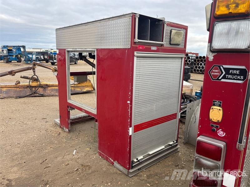 Quantity of (5) Fire Truck Parts Drugi deli