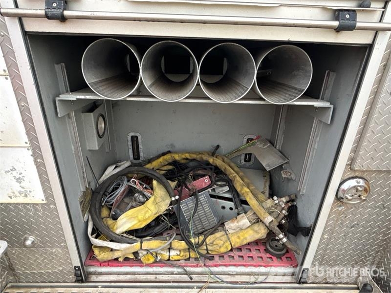 Quantity of (5) Fire Truck Parts Drugi deli