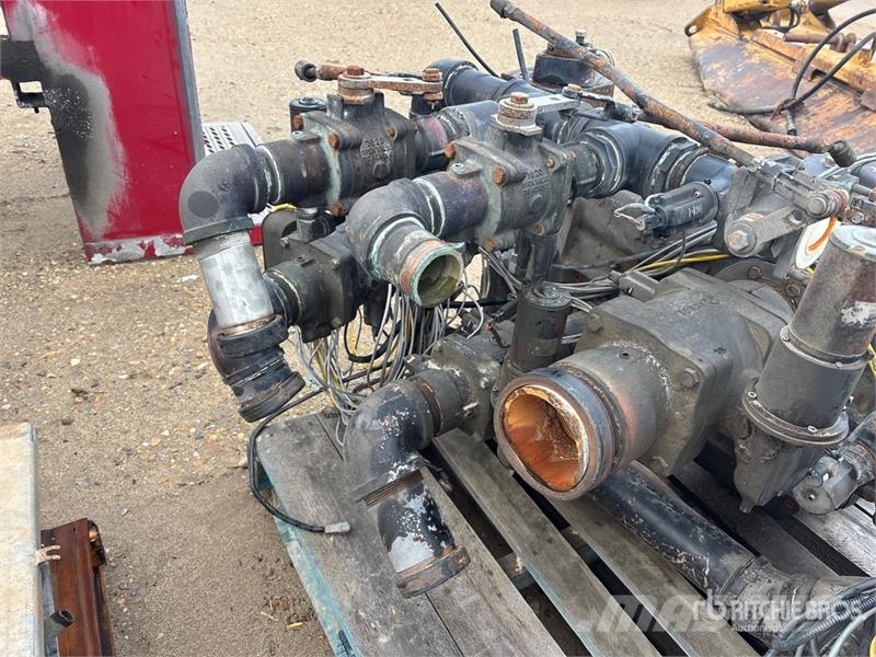 Quantity of (5) Fire Truck Parts Drugi deli