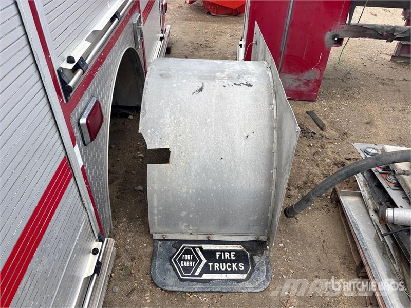 Quantity of (5) Fire Truck Parts Drugi deli