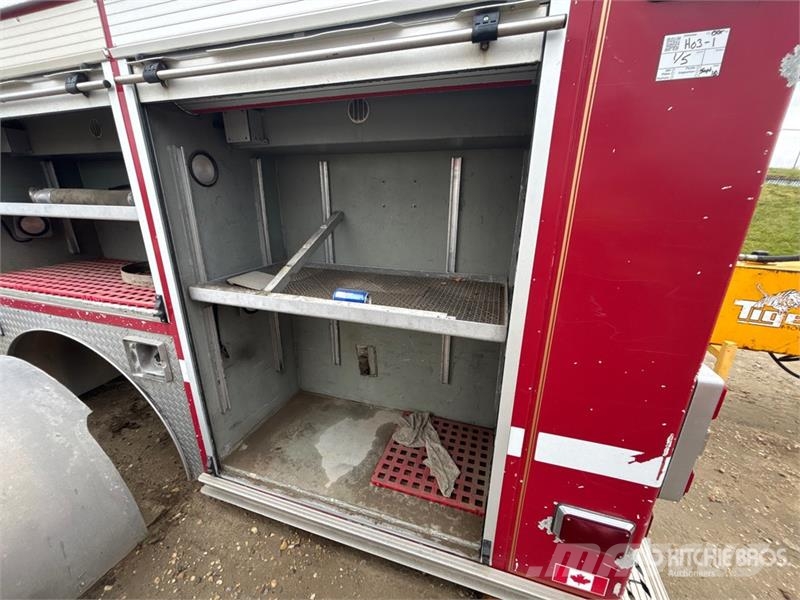 Quantity of (5) Fire Truck Parts Drugi deli