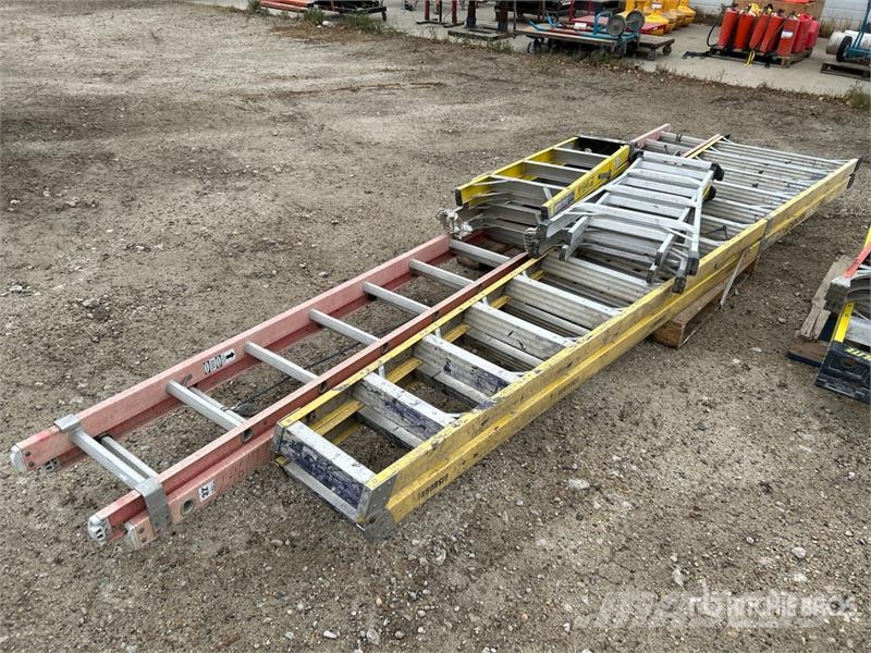 Quantity of (5) Miscellaneous Ladder Kopėčios ir platformos