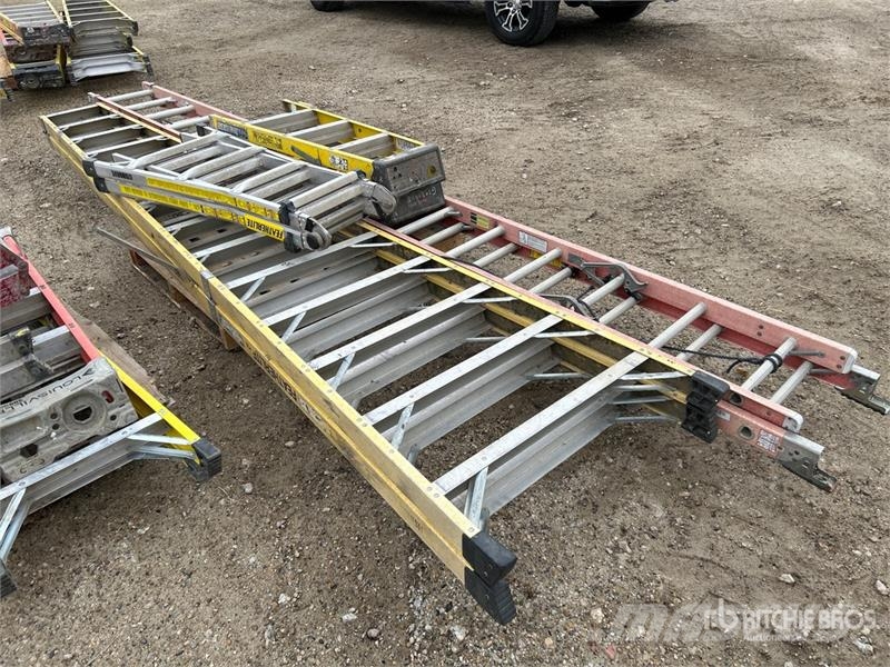 Quantity of (5) Miscellaneous Ladder Kopėčios ir platformos