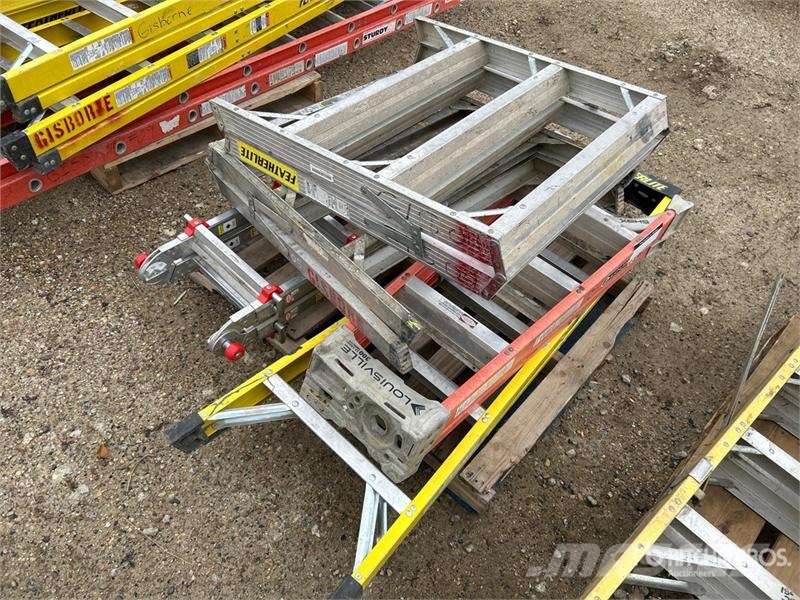 Quantity of (5) Miscellaneous Ladder Kopėčios ir platformos