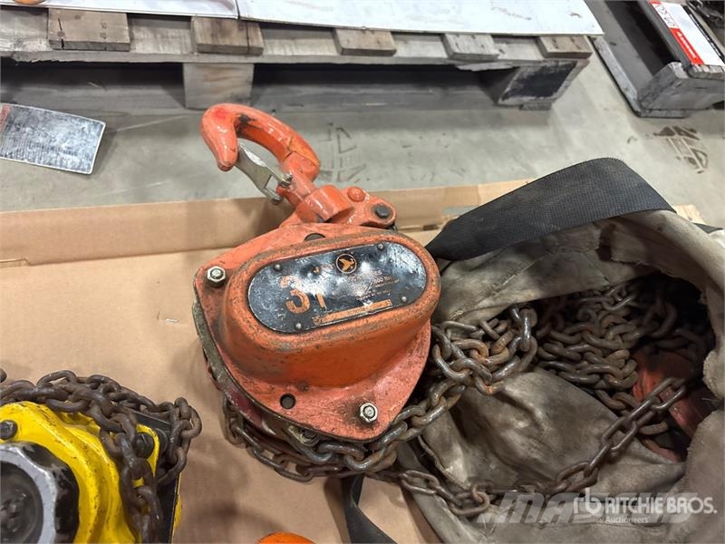 Quantity of (5) Miscellaneous Chain Hoists مكونات أخرى