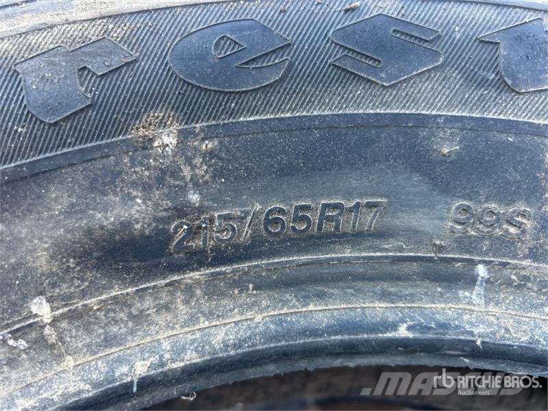 Quantity of (5) Mixed Tires Шины и колёса