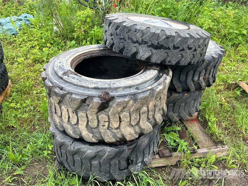 Quantity of (5) Mixed Tires Tyres, wheels and rims