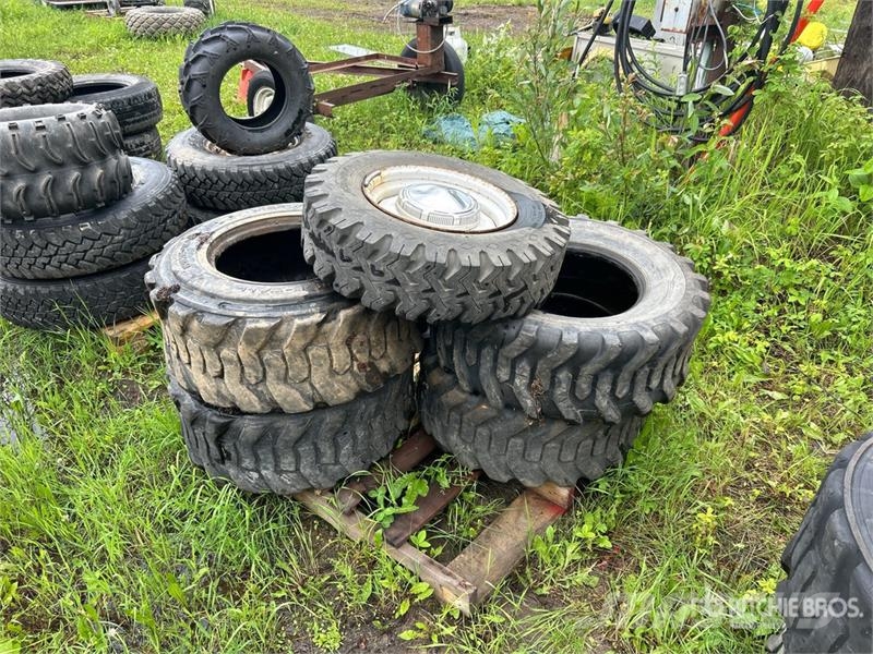 Quantity of (5) Mixed Tires Tyres, wheels and rims
