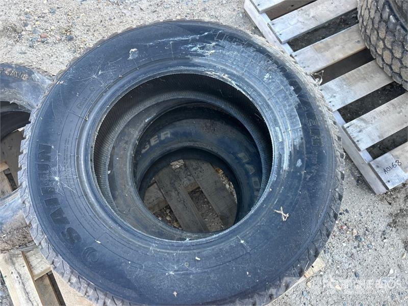Quantity of (5) Mixed Tires Шины и колёса