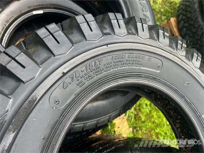 Quantity of (5) Mixed Tires Tyres, wheels and rims