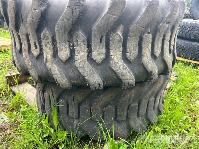 Quantity of (5) Mixed Tires Tyres, wheels and rims