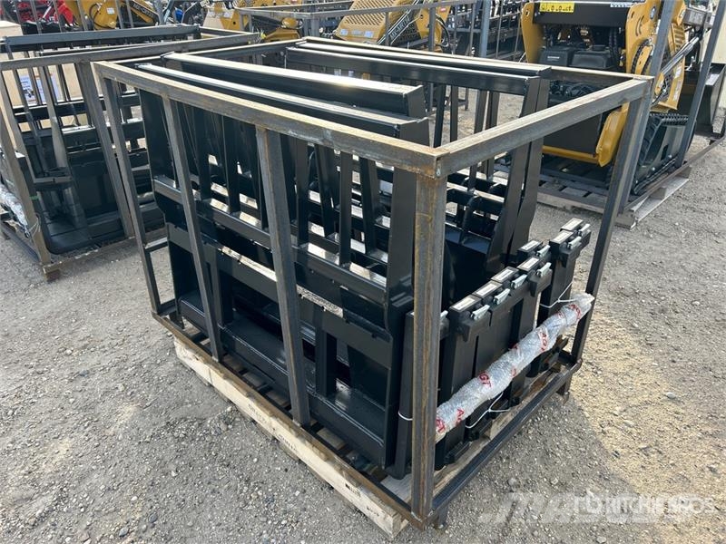 Quantity of (5) Mower King SA-100 48 in Skid Stee Tõstekahvlid