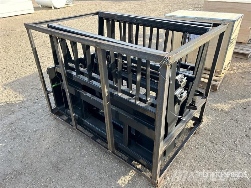 Quantity of (5) Mower King SA-100 48 in Skid Stee Tõstekahvlid
