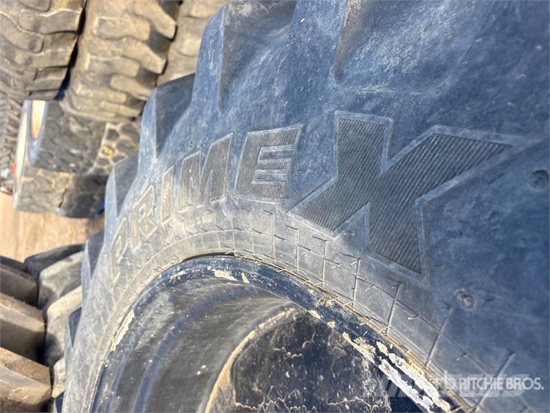 Quantity of (5) Primex 460/85-38 4 tires have whee Gume, kotači i naplatci