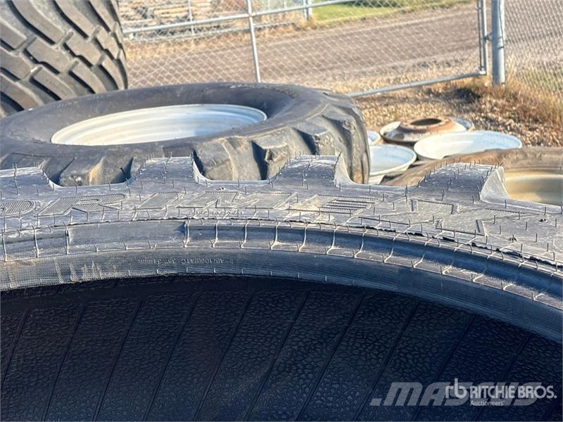 Quantity of (5) Primex 460/85-38 4 tires have whee Gume, kotači i naplatci