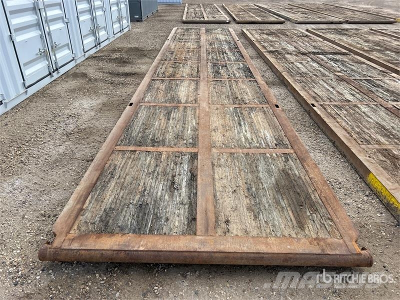  Quantity of (5) Rig Mats Rezervni delovi i oprema za bušenje