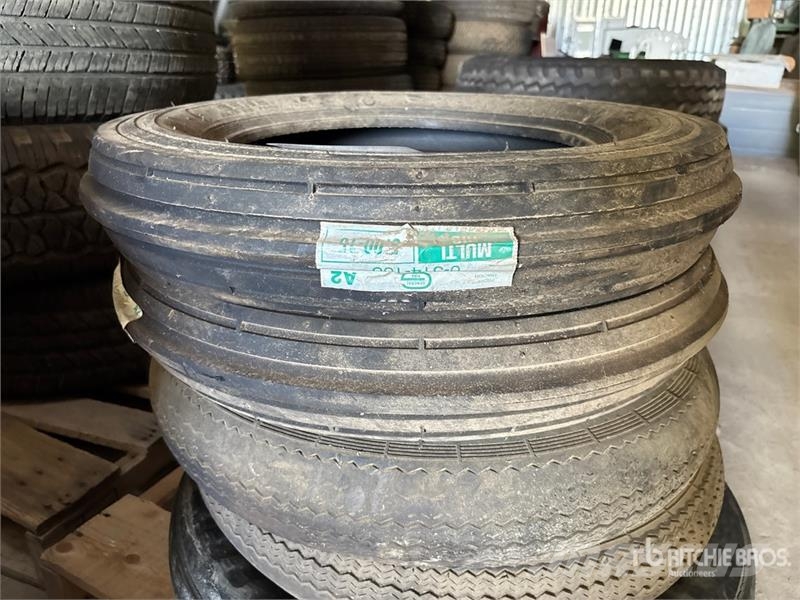 Quantity of (5) Tires Gume, točkovi i felne