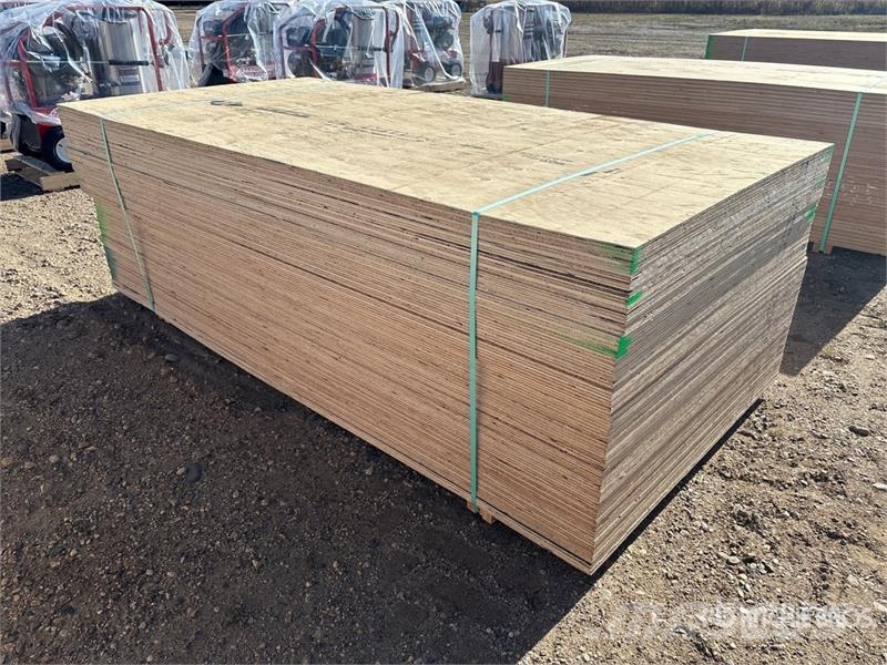 Quantity of (50) 4 ft x 8 ft (15.5 mm Thick) 5/8 i Ostale komponente za građevinarstvo