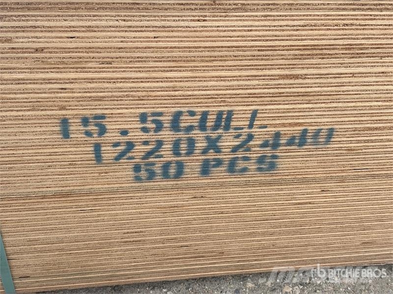  Quantity of (50) 5/8" 4x8 CSP/DFP No Stamp Plywood Drugi deli