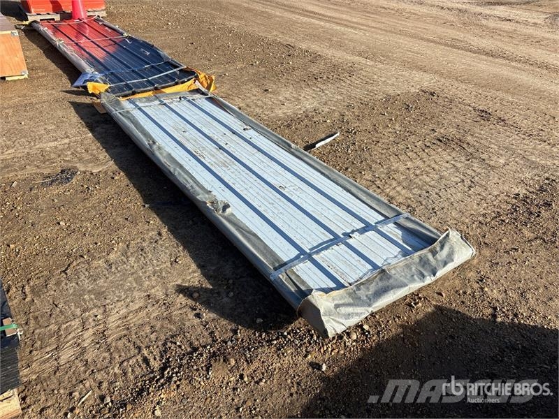  Quantity of (50)  SKLP SK-XH50 Galvalume Steel She Lyftblock, vinschar och materialhissar