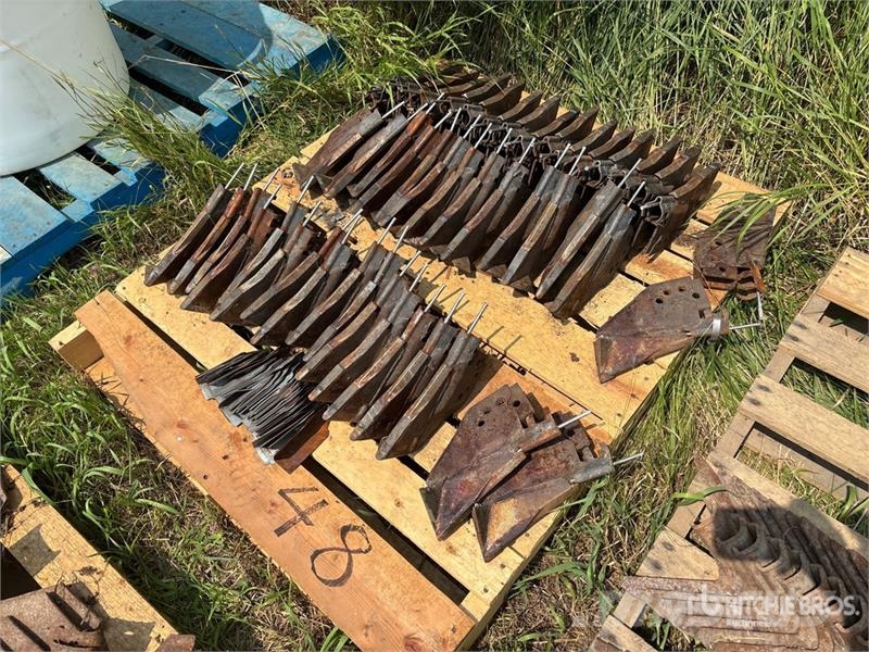 Quantity of (52) Air Drill Openers Další
