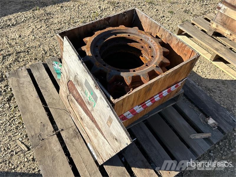 Quantity of (6) 1-13320-1110 Morooka M600 Sprocket Other components