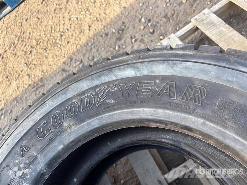  Quantity of (6) 225/70R19.5 Tires (Unused) Gume, kotači i naplatci