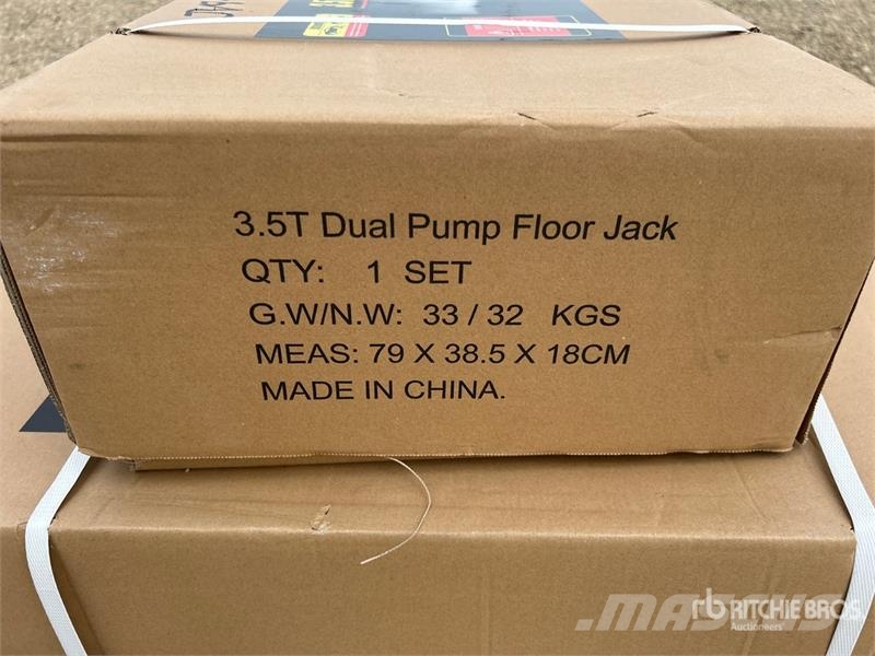 Quantity of (6) 3.5T Dual Pump floor Jack (Unused) Drugi deli
