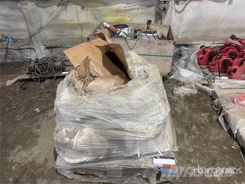 Quantity of (6) 5 ton Push Trolley Putkistonkäsittelylaitteet
