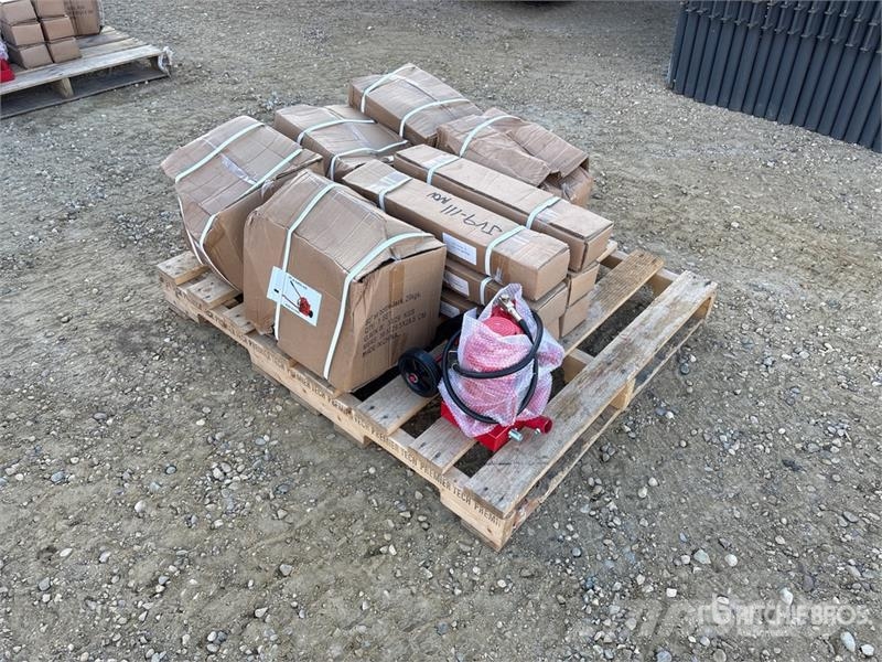  Quantity of (6)  BYT ABTJK50 50 ton Air/Hydraulic  مكونات أخرى