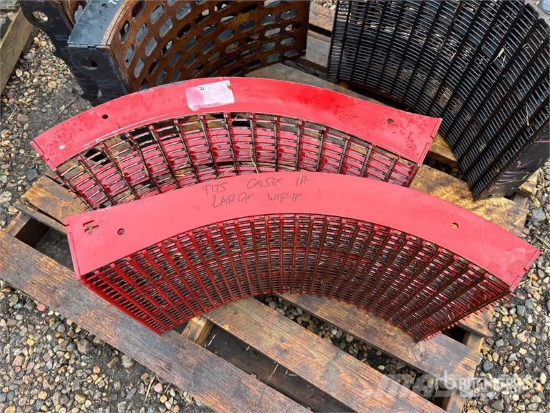 Quantity of (6) Combine Concave - Fits Case IH Mähdrescher