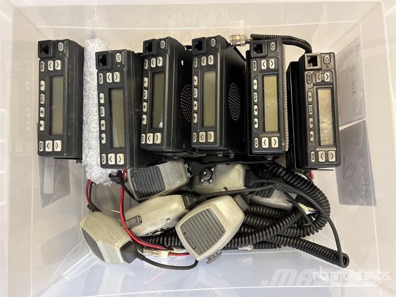 Quantity of (6) Kenwood TK760HG Truck Radios Ďalšie komponenty