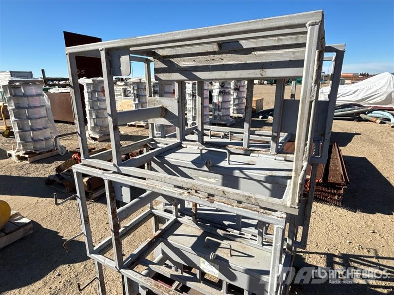  Quantity of (6) Metal frame مكونات أخرى