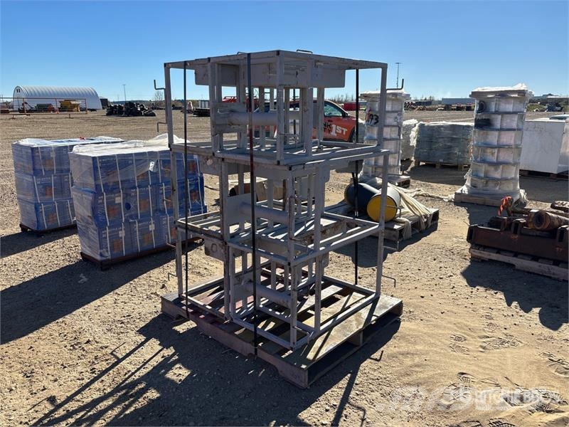  Quantity of (6) Metal frame مكونات أخرى