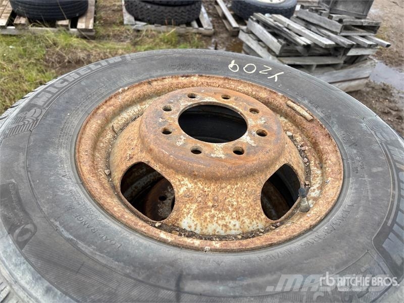 Quantity of (6) Michelin Defender LTX 215/85R16 Ti Tyres, wheels and rims