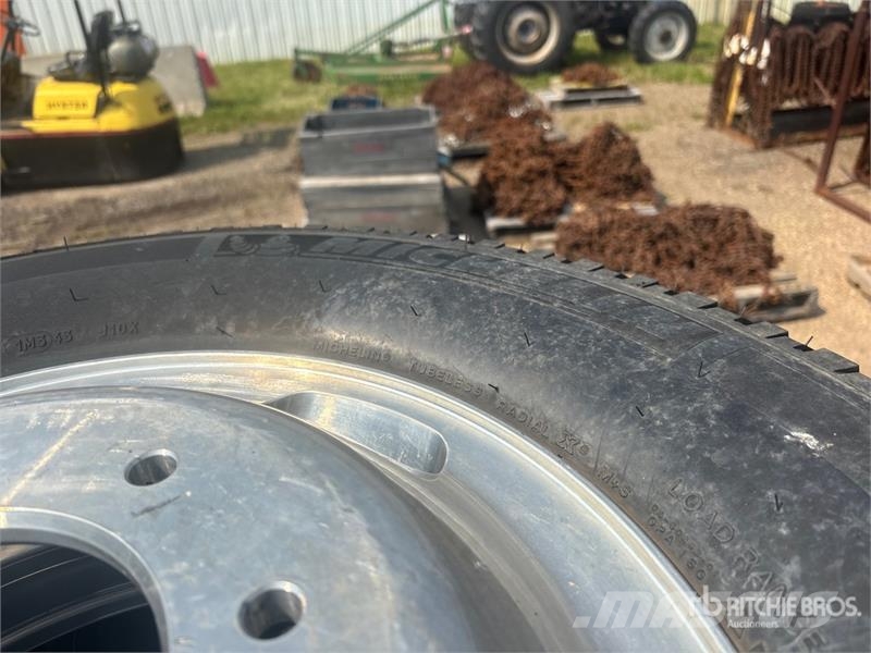 Quantity of (6) Michelin 245/75R17 Tires (Unused) Tyres, wheels and rims