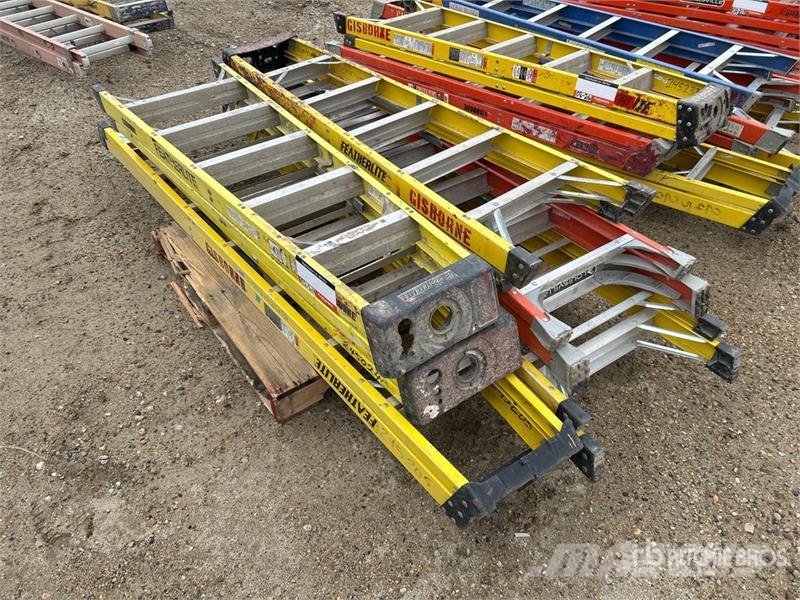 Quantity of (6) Miscellaneous Ladder Kopėčios ir platformos