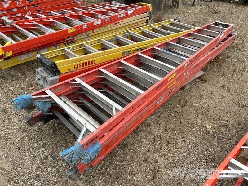 Quantity of (6) Miscellaneous Ladder Kopėčios ir platformos