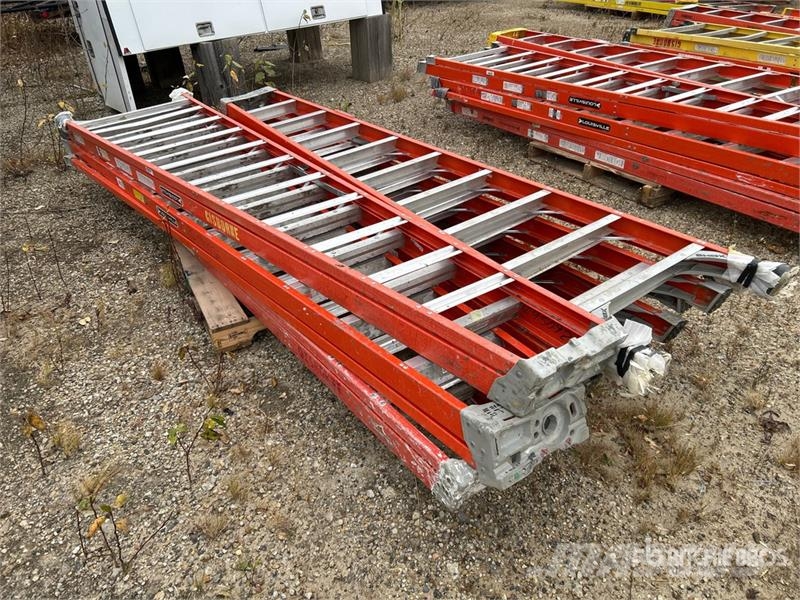 Quantity of (6) Miscellaneous Ladder Kopėčios ir platformos