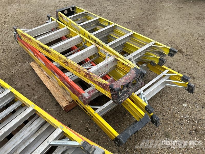 Quantity of (6) Miscellaneous Ladder Kopėčios ir platformos