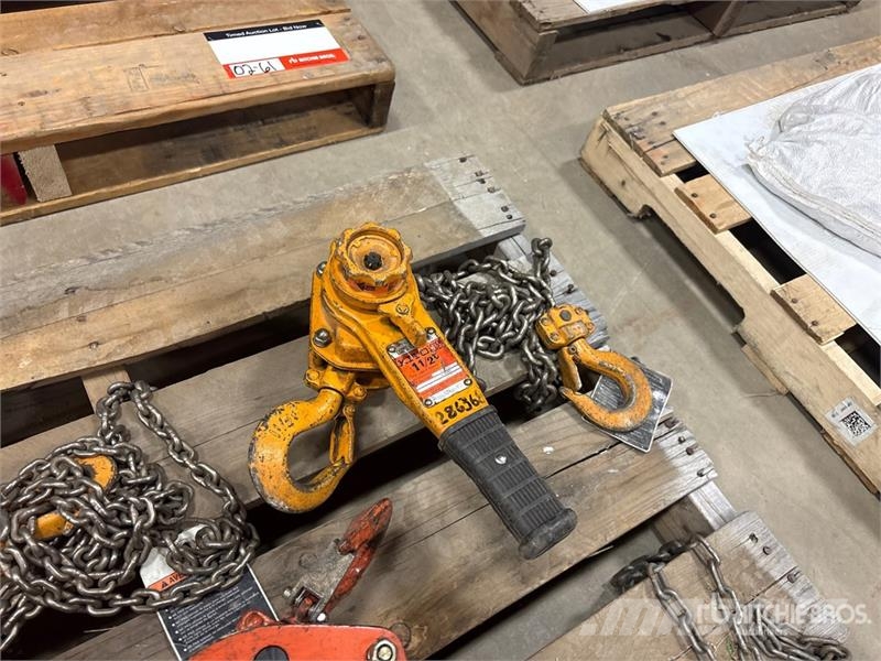 Quantity of (6) Miscellaneous Chain Hoists مكونات أخرى
