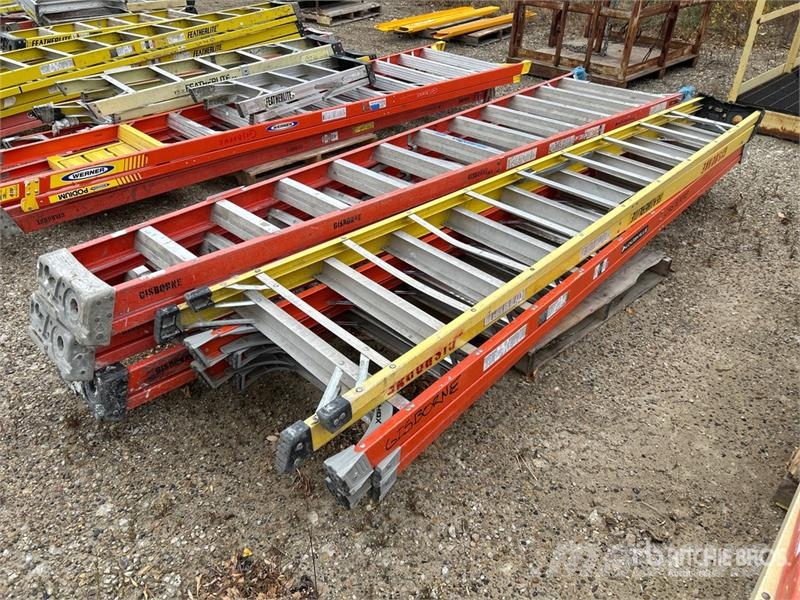 Quantity of (6) Miscellaneous Ladder Kopėčios ir platformos
