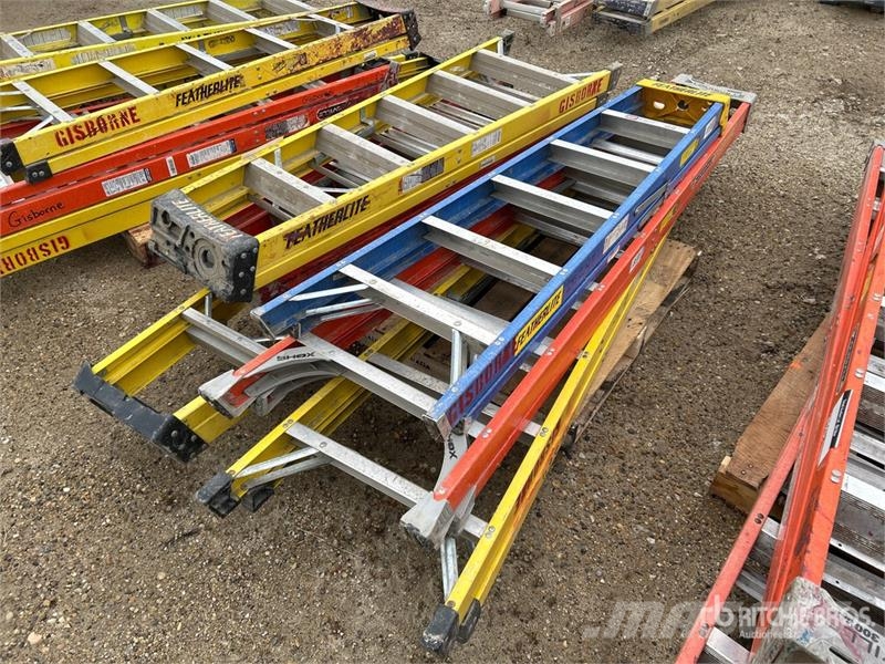 Quantity of (6) Miscellaneous Ladder Kopėčios ir platformos